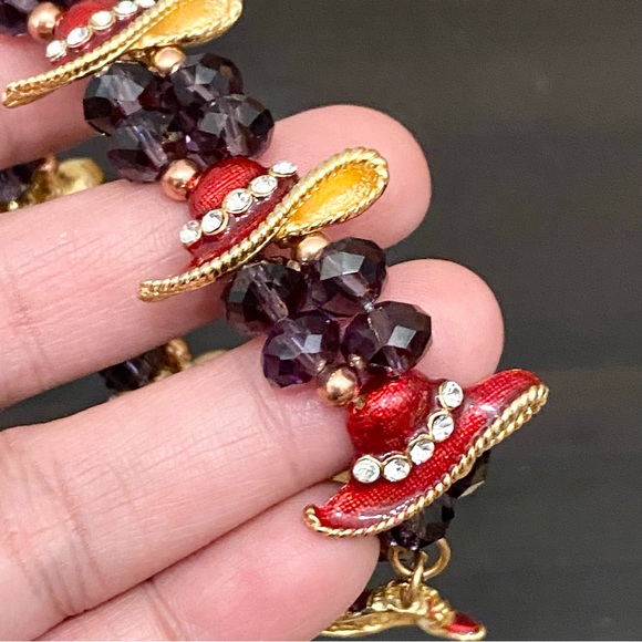 Red Hatter Enamel Beaded Stretchy Bracelet One Size - Picture 8 of 10